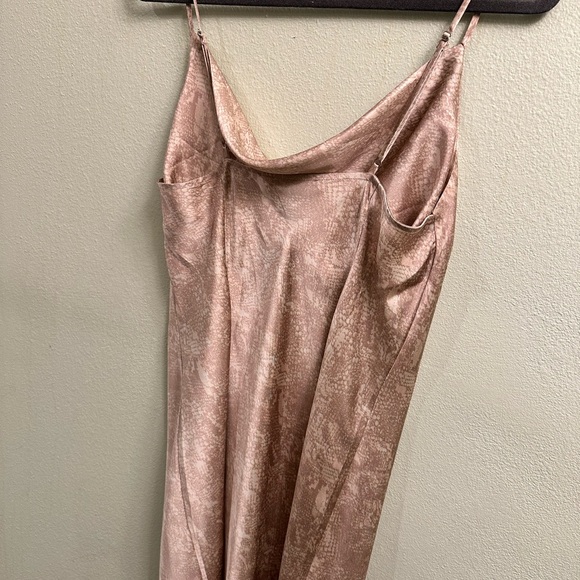 Forever 21 Silk Slip Dress Size Large - Picture 6 of 8